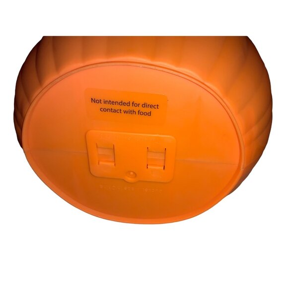 Halloween M & M Plastic Pumpkin Candy Dish Bucket Decor - Picture 9 of 9